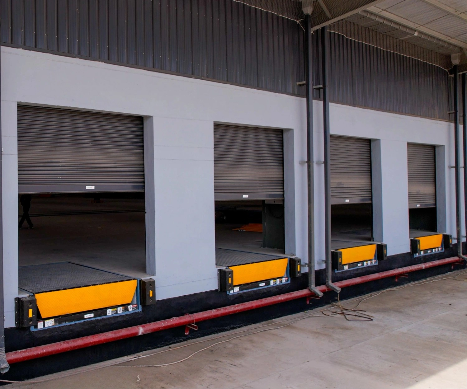 Hydraulic Dock Leveler